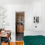 Vintage Inspired Flat In Apartmán Lisboa
