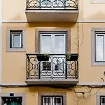 Vintage Inspired Flat In דירה ליסבון