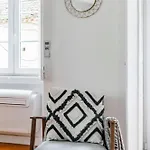Vintage Inspired Flat In *