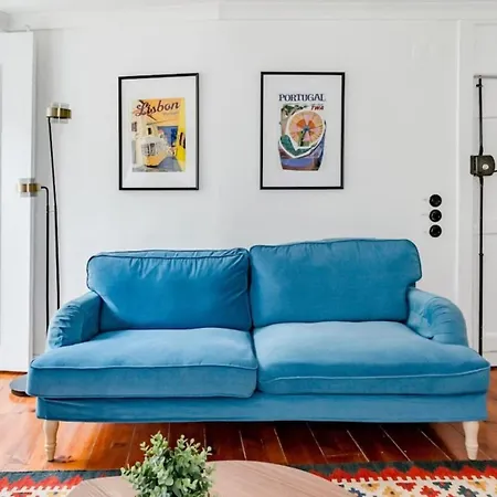 Unique And Stylish Flat In Historic * Lisboa
