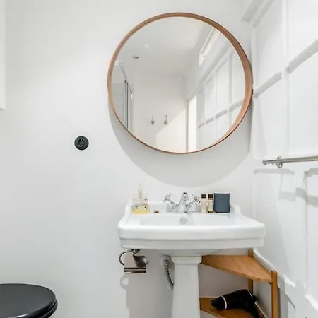 Vintage Inspired Flat In 公寓